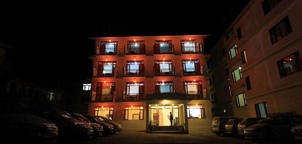 Chander Palace Manali  Luaran gambar