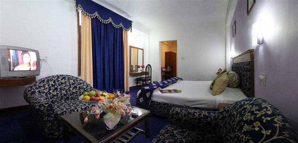 Chander Palace Manali  Luaran gambar
